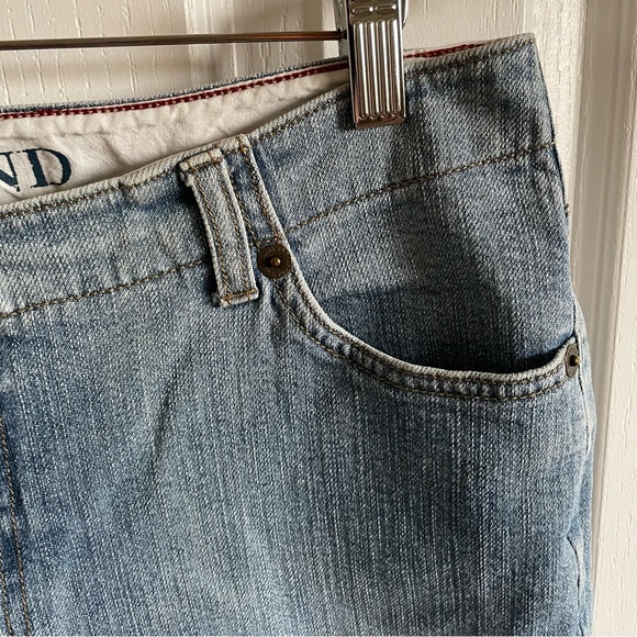 Lands’ End Original Fit Classic Waist Boot Leg Jeans Womens 12 Petite Light Wash - Picture 4 of 14